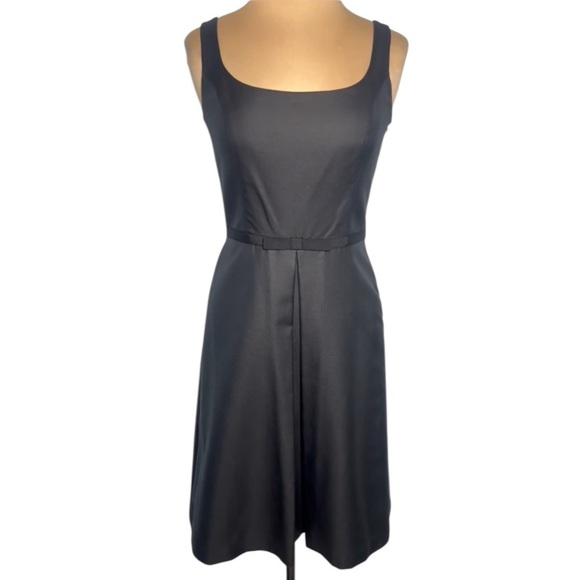 Ann Taylor Dresses & Skirts - ANN TAYLOR Little Black Dress A Lone Classic‎ Timeless 90's Y2K 6 LBD Work Party